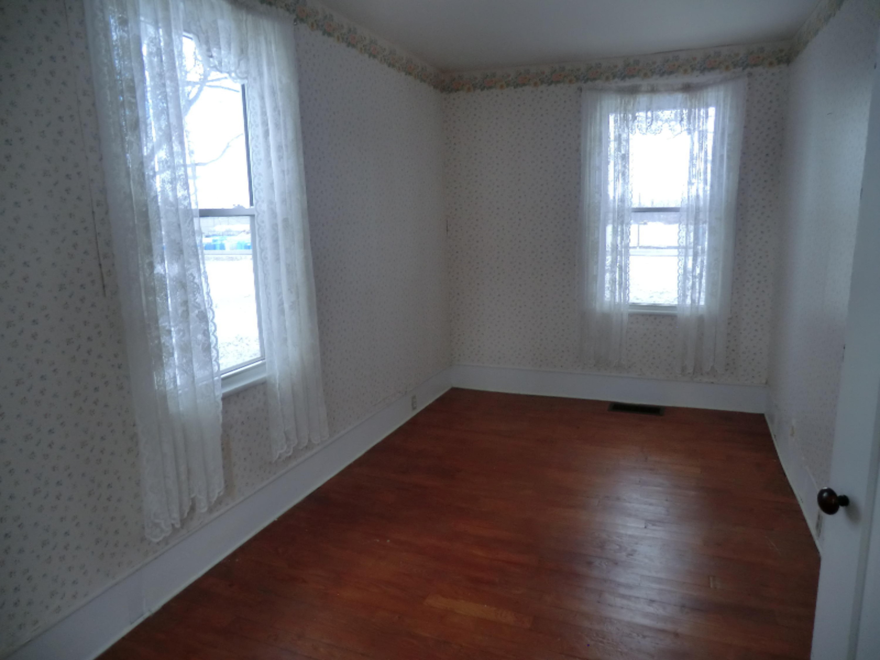 1159 East Chicago Road Quincy, MI 49082 - Photo 15 of 31 CIMG4905
