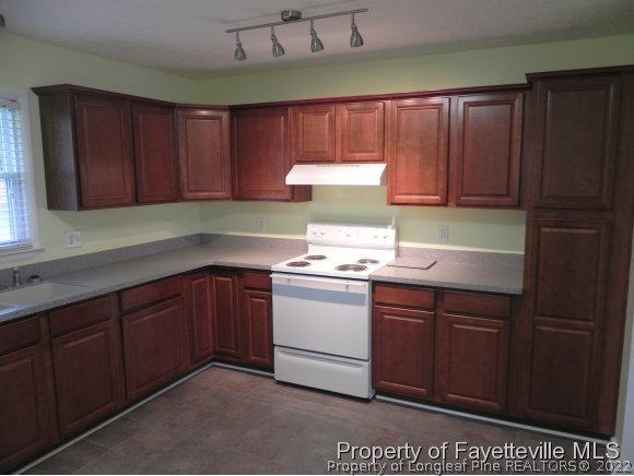 2702 Graham Road Fayetteville, NC 28304 - Photo 7 of 25 Gallery Image 7