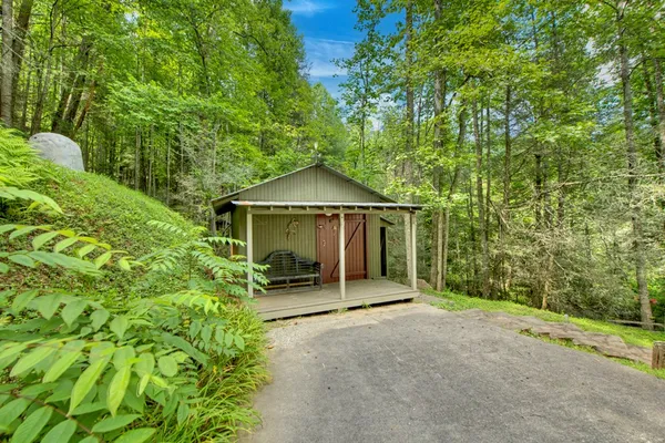 $429,900 | 106 Butler Creek Road, Cherry Log, GA 30522