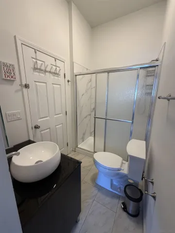 $1,800 | 4435 Summer Drive, Unit ROOM FOR RENT, Oceanside, CA 92056