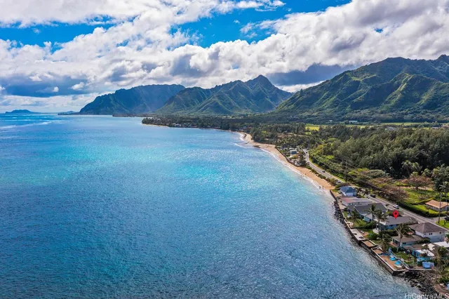 $2,495,000 | 53-837 Kamehameha Highway, Hauula, HI 96717