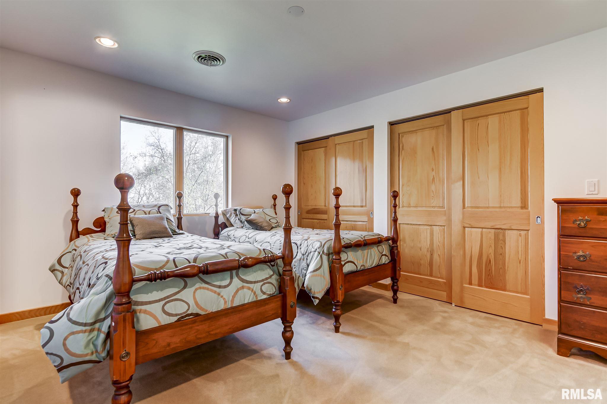 3839 Stone Road Springfield, IL 62707 - Photo 33 of 50