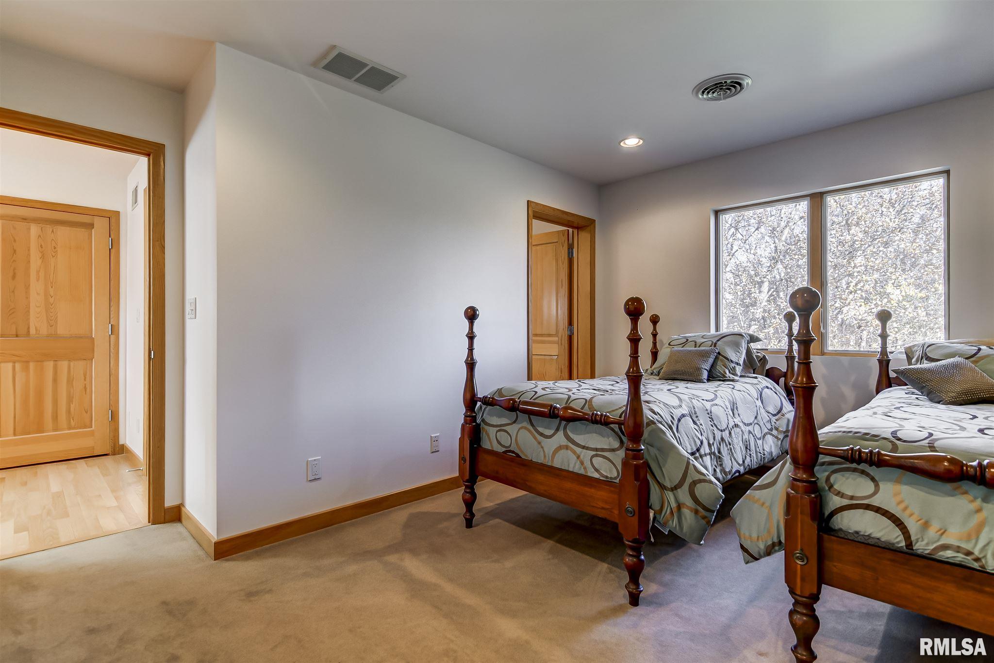 3839 Stone Road Springfield, IL 62707 - Photo 35 of 50
