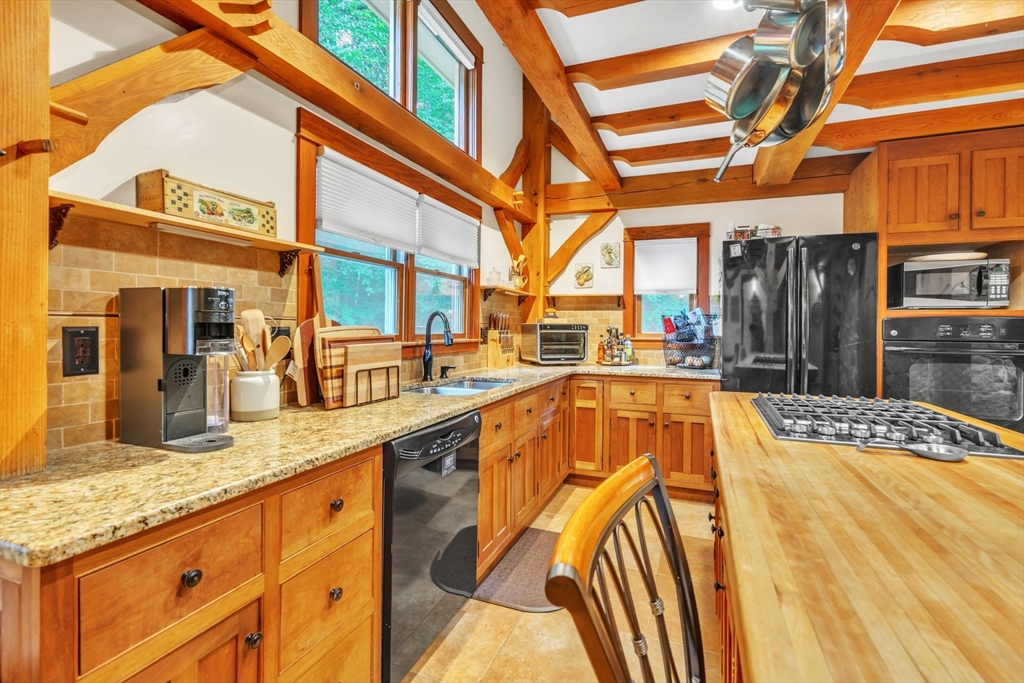 56 West Pelham Road Shutesbury, MA 01072 - Photo 10 of 42