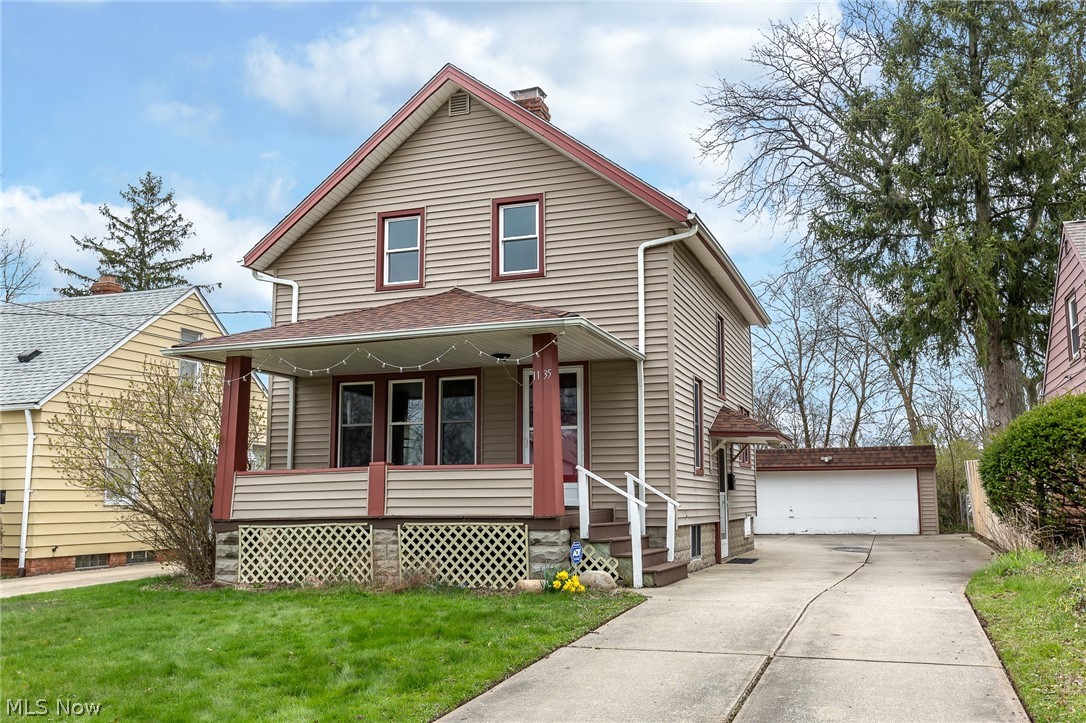 1135 Sunset Road Cleveland, OH 44124 - Photo 1 of 24