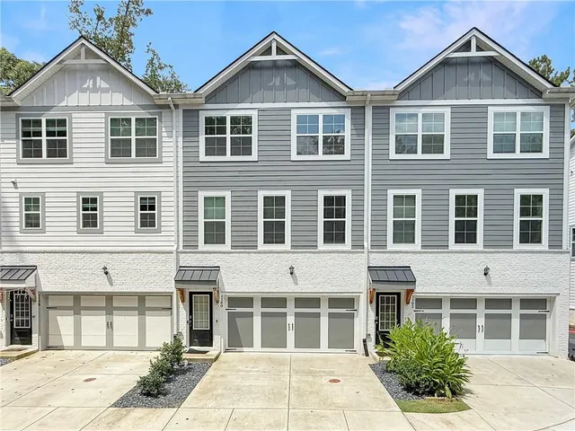 $3,600 | 1160 Kendron Lane, Unit 16, Atlanta, GA 30329