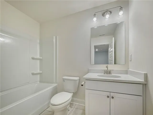 $3,600 | 1160 Kendron Lane, Unit 16, Atlanta, GA 30329