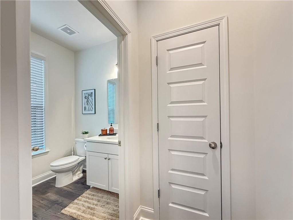 1160 Kendron Lane, Unit 16 Atlanta, GA 30329 - Photo 10 of 39 a room that has a dresser in it