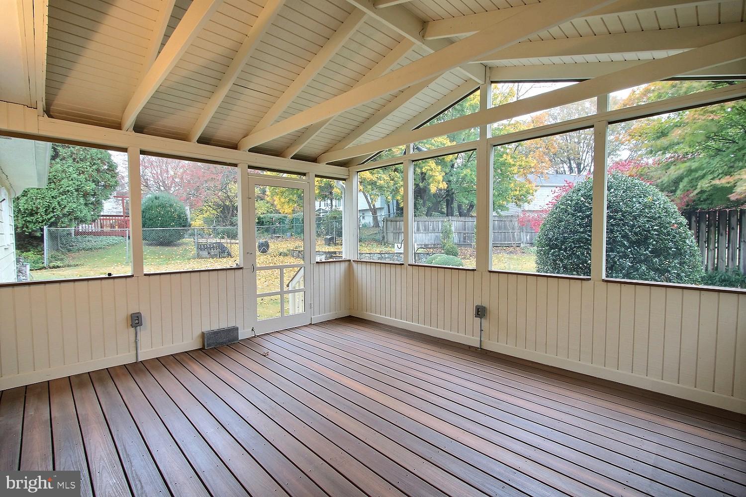 12501 Kuhl Road Silver Spring, MD 20902 - Photo 14 of 33