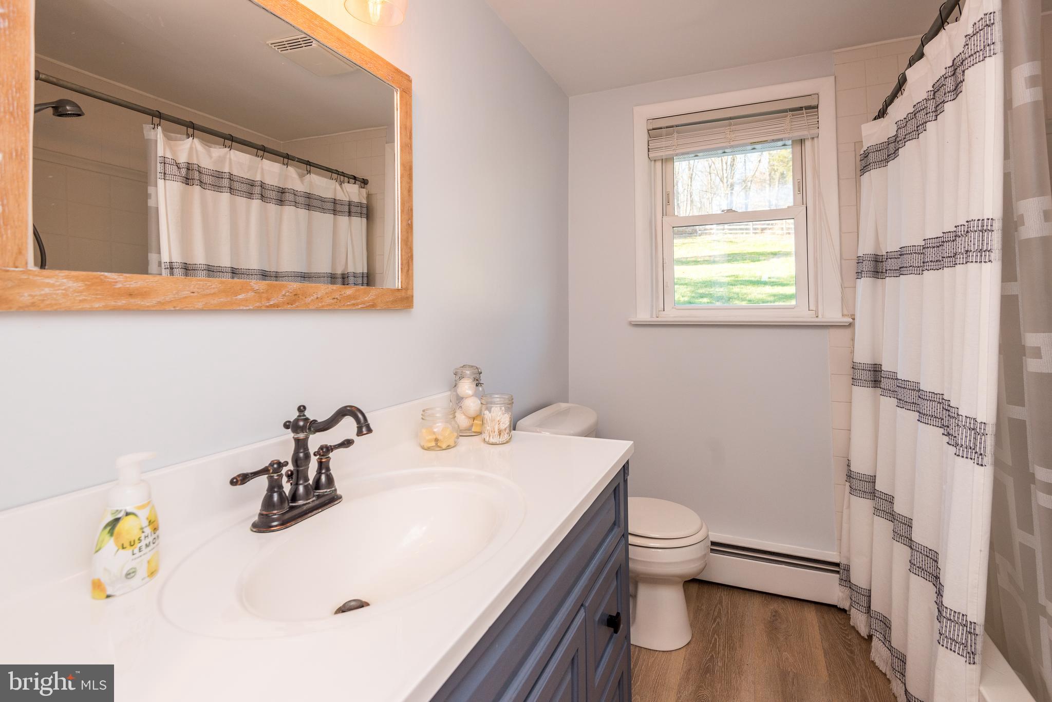 518 South Perkasie Road Perkasie, PA 18944 - Photo 27 of 66 Hall full bathroom