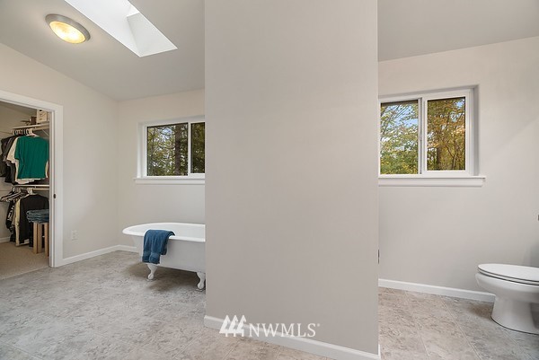2424 Benson Road Southwest Olympia, WA 98512 - Photo 29 of 39 Gallery Image 29
