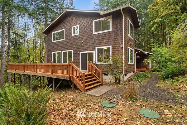 2424 Benson Road Southwest Olympia, WA 98512 - Photo 33 of 39 Gallery Image 33