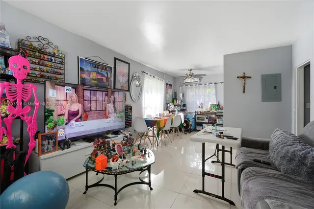 $1,299,999 | Normandy Isle, Miami Beach, FL 33141