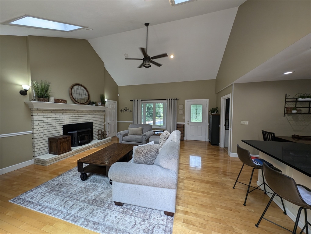 1 Stoneybrook Road Charlton, MA 01507 - Photo 5 of 42 Gallery Image 5