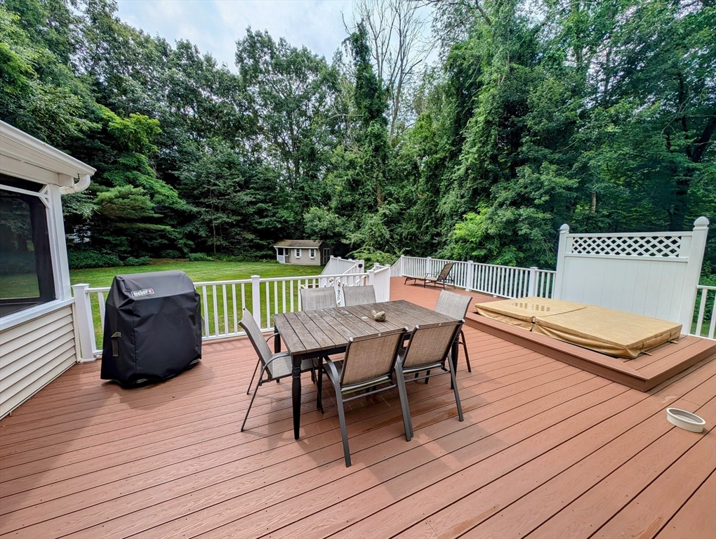 1 Stoneybrook Road Charlton, MA 01507 - Photo 8 of 42 Gallery Image 8