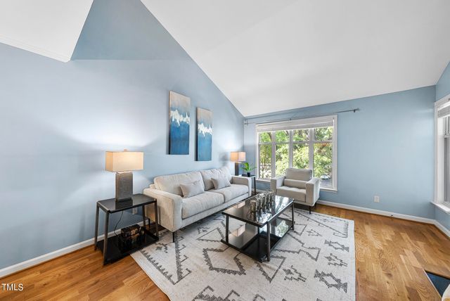 $392,000 | 1221 Westview Lane, Unit 305, Raleigh, NC 27605