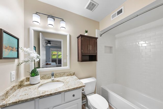 $392,000 | 1221 Westview Lane, Unit 305, Raleigh, NC 27605