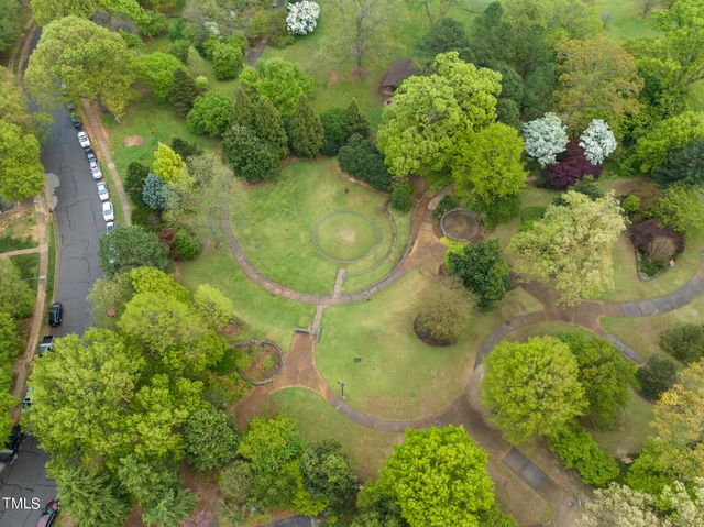 $392,000 | 1221 Westview Lane, Unit 305, Raleigh, NC 27605