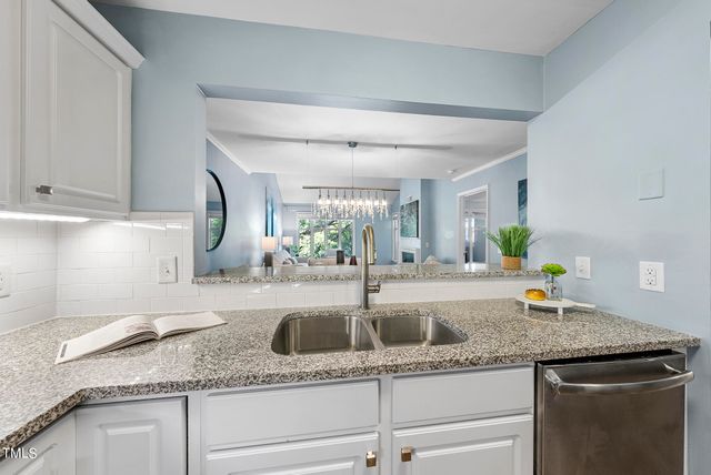 $392,000 | 1221 Westview Lane, Unit 305, Raleigh, NC 27605