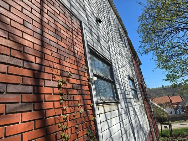 $70,000 | 708 Lookout Avenue, Charleroi, PA 15022