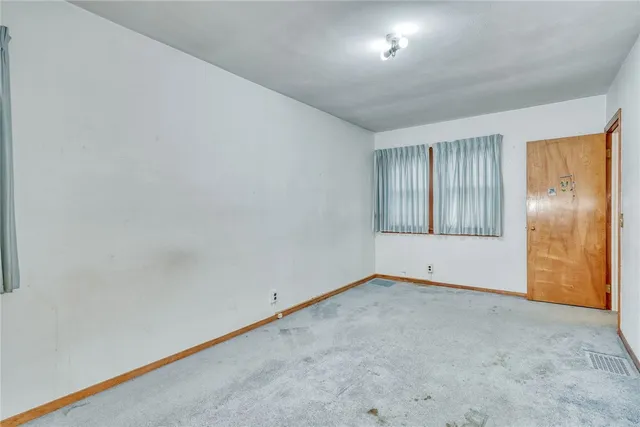 $173,100 | 44 Maplehurst Road, Irondequoit, NY 14617