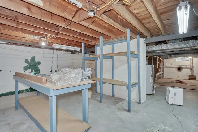 $173,100 | 44 Maplehurst Road, Irondequoit, NY 14617