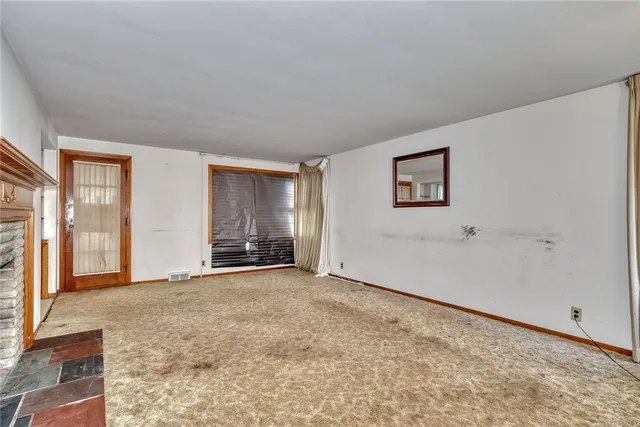 $173,100 | 44 Maplehurst Road, Irondequoit, NY 14617