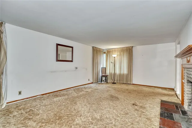 $173,100 | 44 Maplehurst Road, Irondequoit, NY 14617