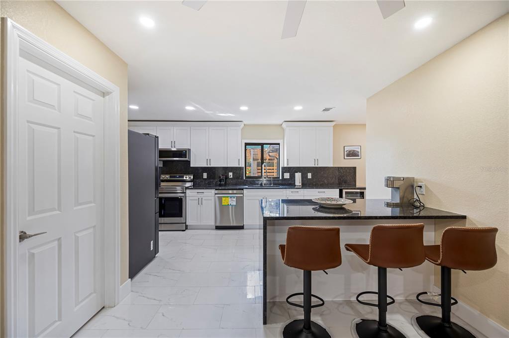 216 Corbett Road Lithia, FL 33547 - Photo 16 of 78