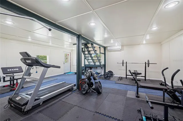 $799,900 | 216 Corbett Road, Lithia, FL 33547