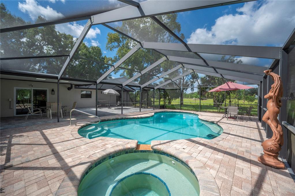 216 Corbett Road Lithia, FL 33547 - Photo 5 of 78
