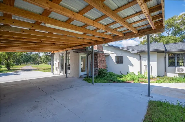 $799,900 | 216 Corbett Road, Lithia, FL 33547