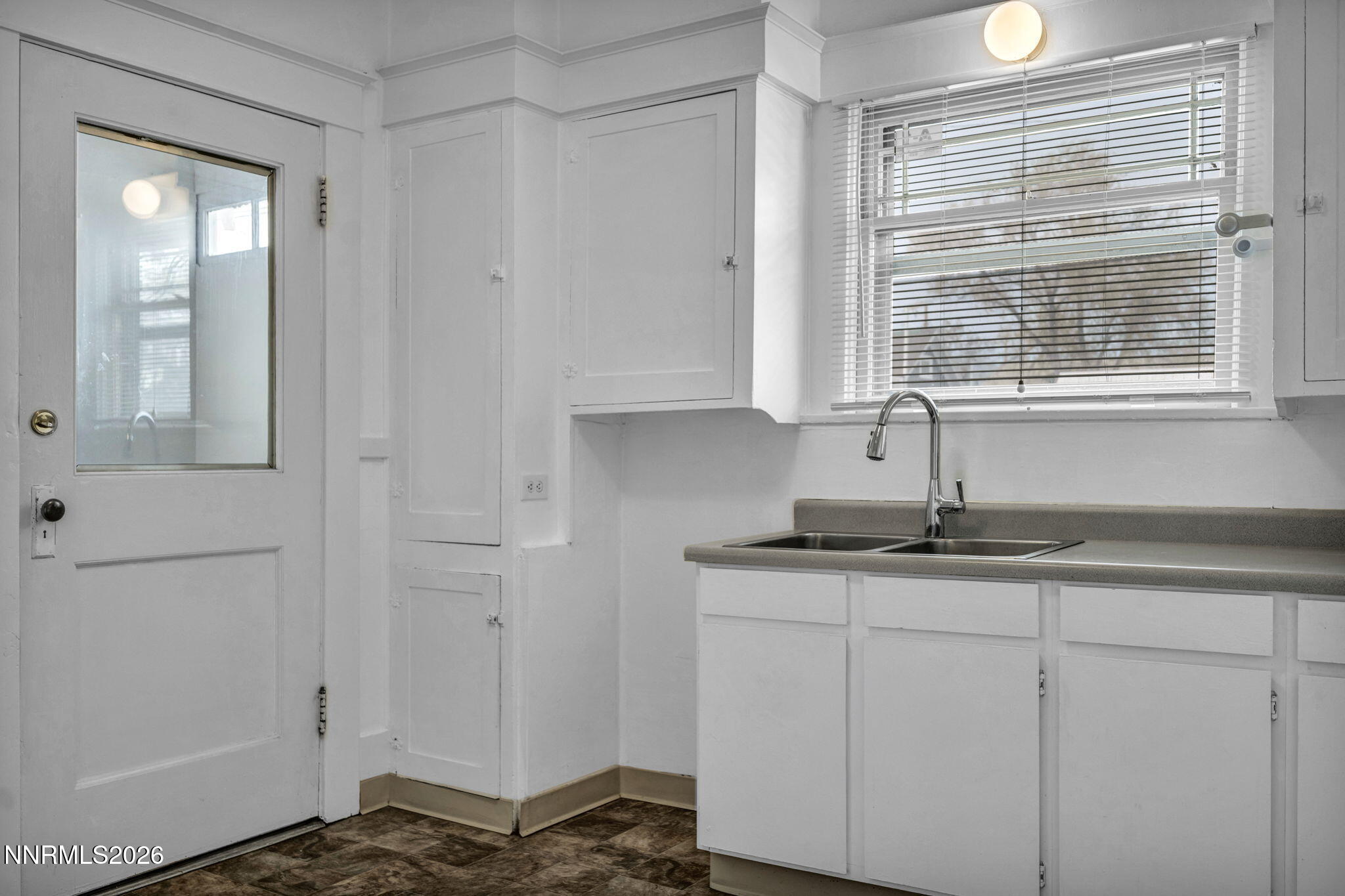 918 West 2nd Street Reno, NV 89503 - Photo 11 of 29 53-web-or-mls-161-vine-st