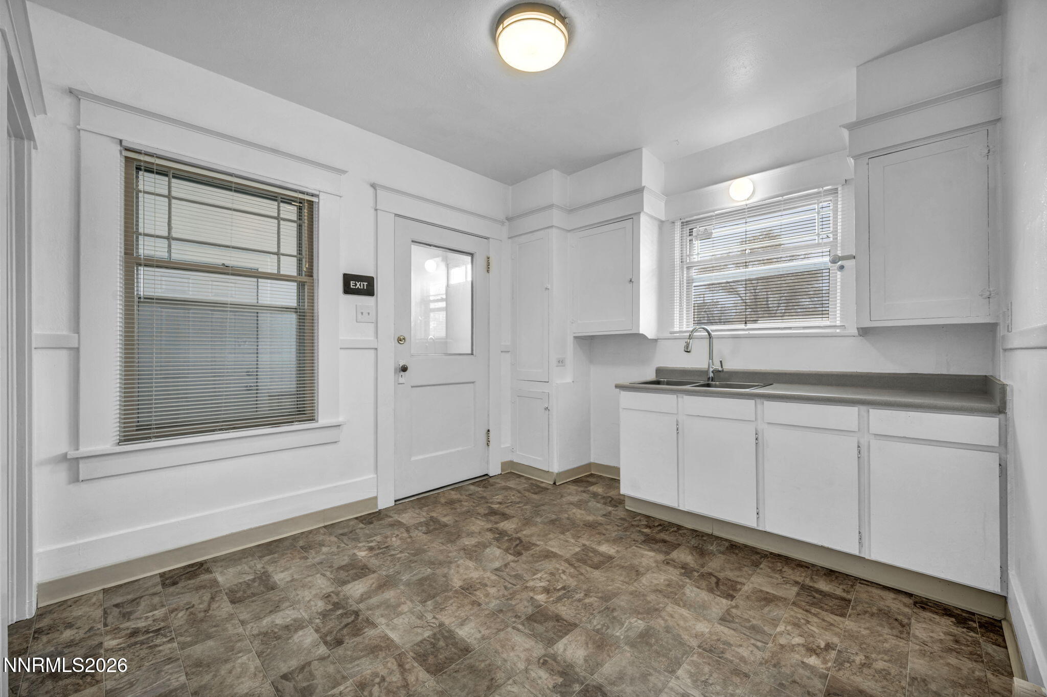 918 West 2nd Street Reno, NV 89503 - Photo 12 of 29 54-web-or-mls-161-vine-st (1)