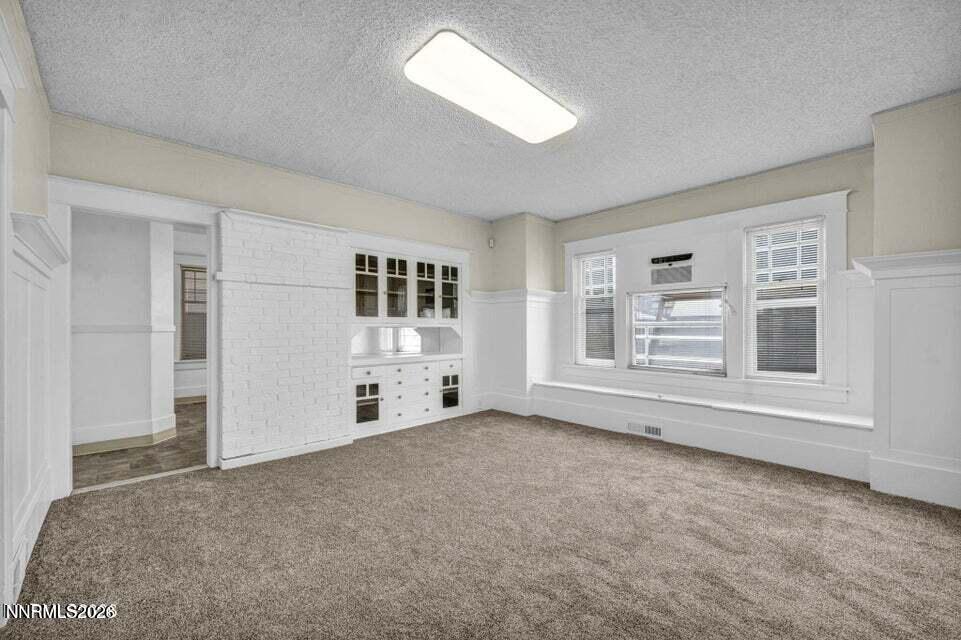 918 West 2nd Street Reno, NV 89503 - Photo 6 of 29 Vine