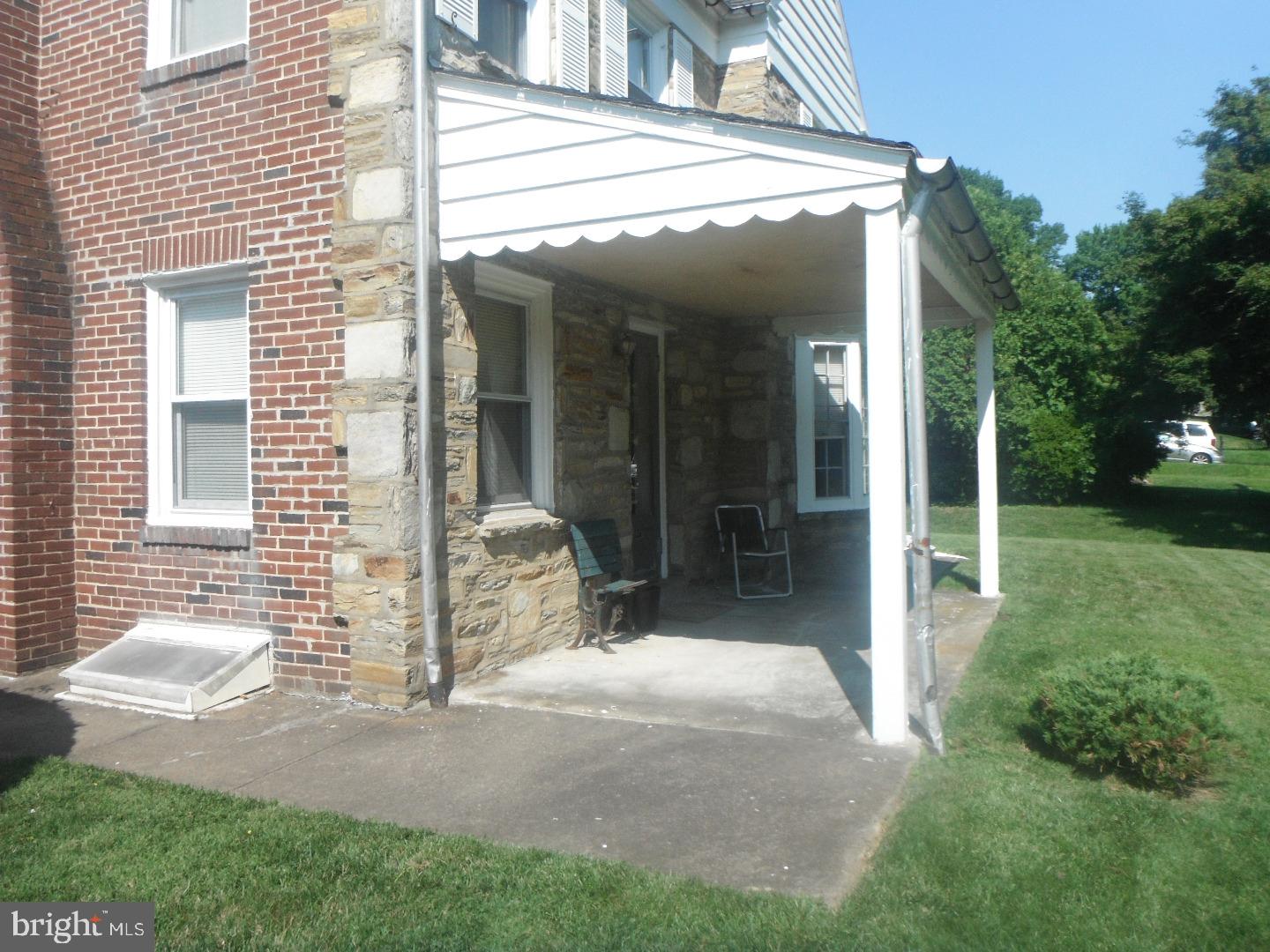 2 Johns Road Cheltenham, PA 19012 - Photo 14 of 17 Porch