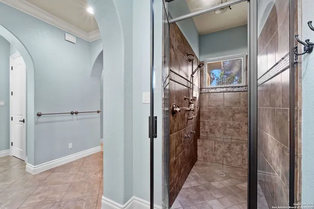 $1,100,000 | 31113 Knotty Grv Drive, Boerne, TX 78015