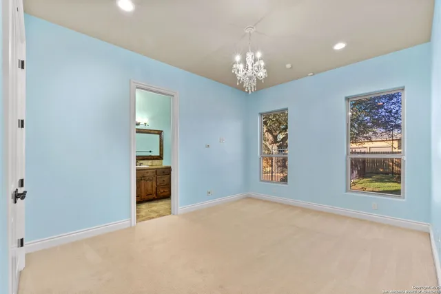 $1,100,000 | 31113 Knotty Grv Drive, Boerne, TX 78015