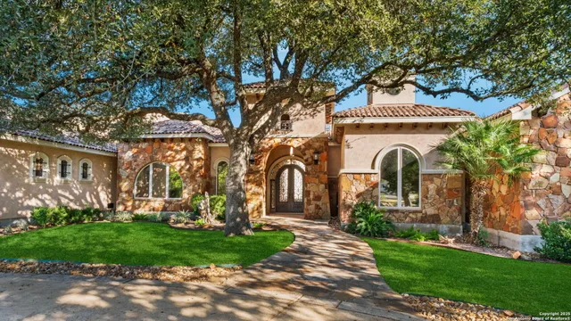 $1,100,000 | 31113 Knotty Grv Drive, Boerne, TX 78015