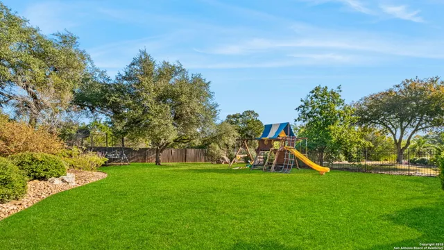 $1,100,000 | 31113 Knotty Grv Drive, Boerne, TX 78015