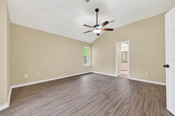 $1,795 | 11655 Lakeview Manor Drive, Willis, TX 77318