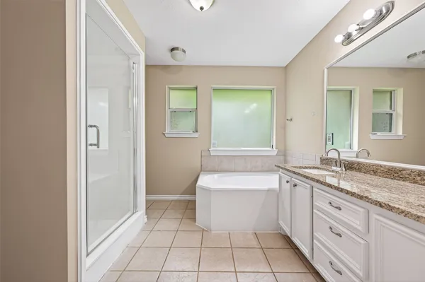 $1,795 | 11655 Lakeview Manor Drive, Willis, TX 77318