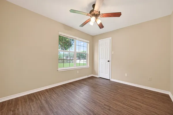 $1,795 | 11655 Lakeview Manor Drive, Willis, TX 77318