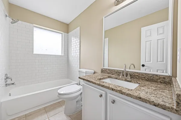 $1,795 | 11655 Lakeview Manor Drive, Willis, TX 77318