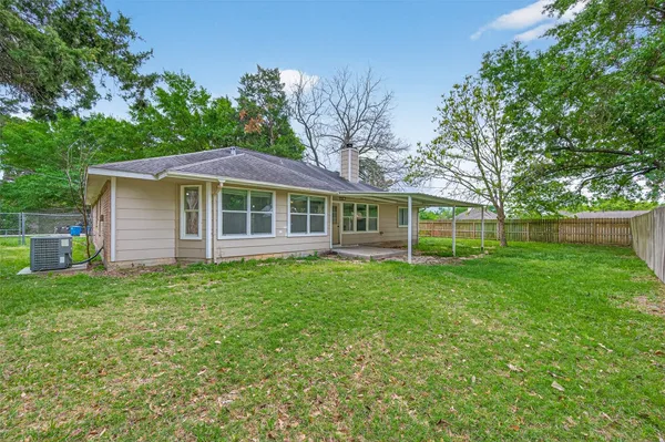 $1,795 | 11655 Lakeview Manor Drive, Willis, TX 77318