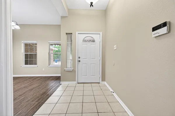 $1,795 | 11655 Lakeview Manor Drive, Willis, TX 77318