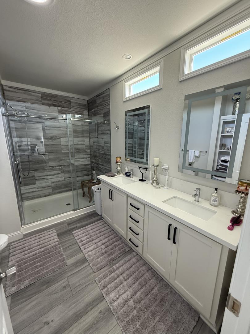 144 Holm Road, Unit 112 Watsonville, CA 95076 - Photo 9 of 12 Gallery Image 9