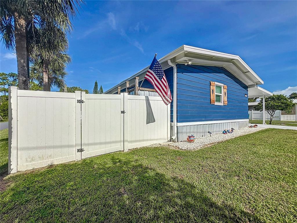 2550 North Comanche Point Crystal River, FL 34429 - Photo 6 of 57