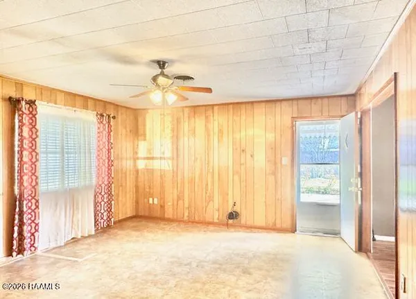 $1,400 | 948 Mary, Opelousas, LA 70570