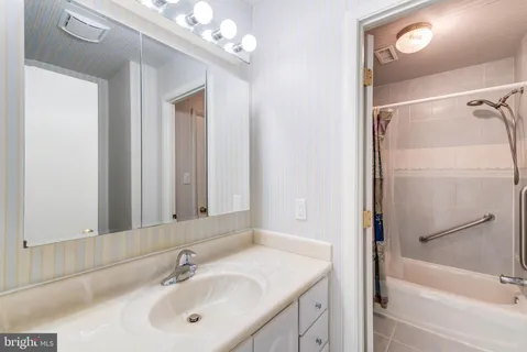 $795,000 | 6712 Langston Blvd., Unit C, Arlington, VA 22205